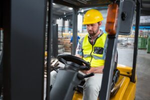 Read more about the article Soğuk Hava Deposu Forklift