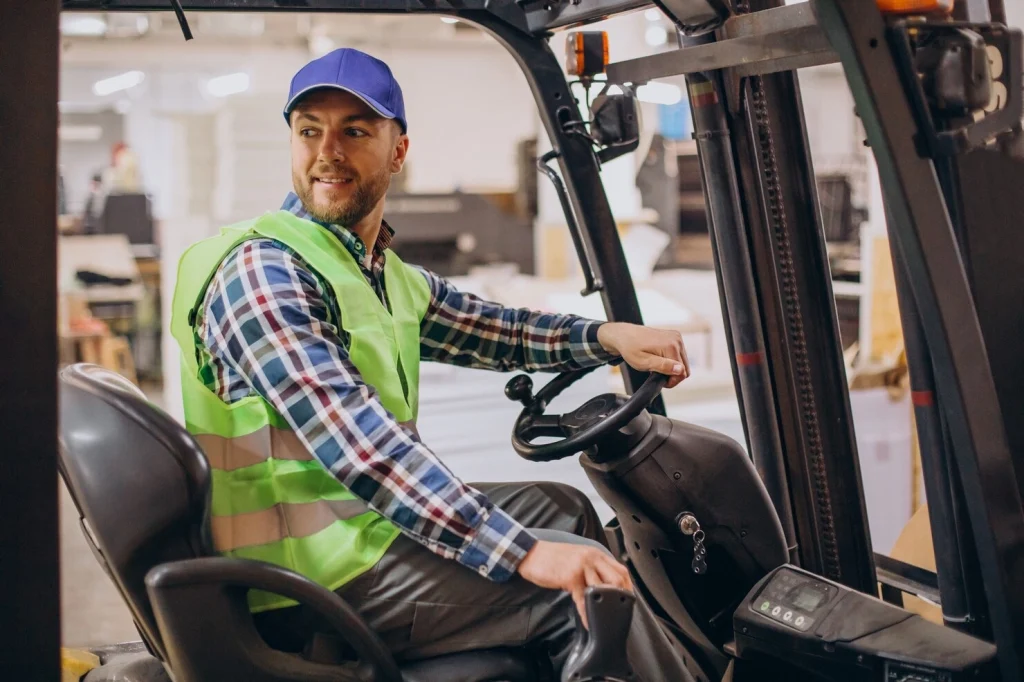Operasyonel Forklift Kiralama Faydaları