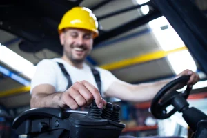Read more about the article Forklift Arıza Tespit Rehberi