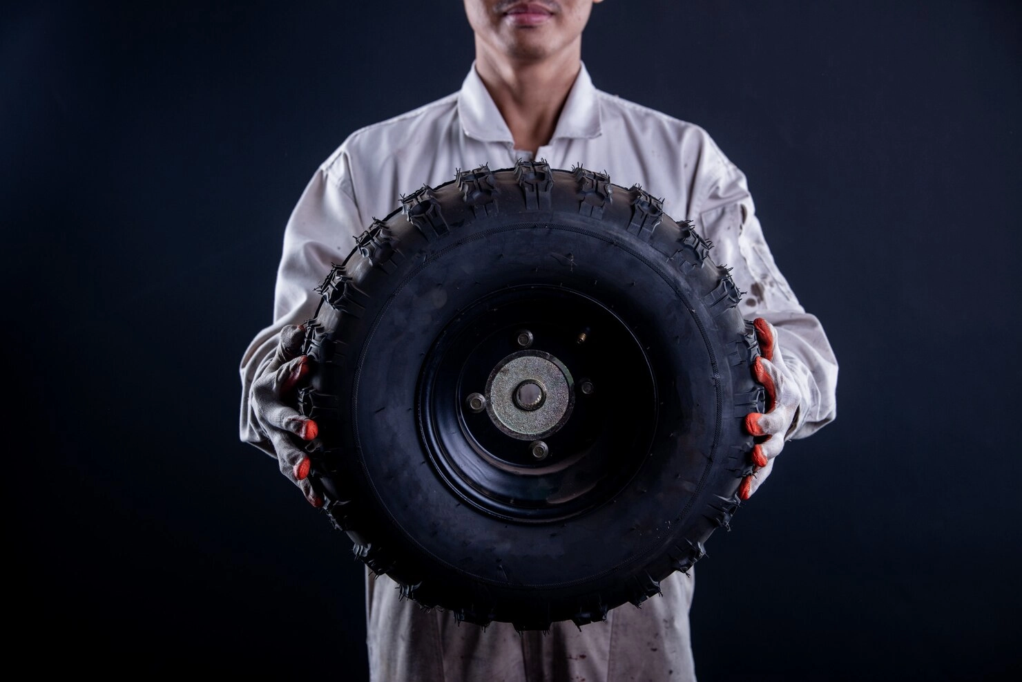 You are currently viewing Forklift Lastikleri